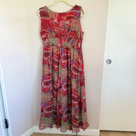 Jessica Taylor Red Paisley Maxi Dress - Picture 2 of 3